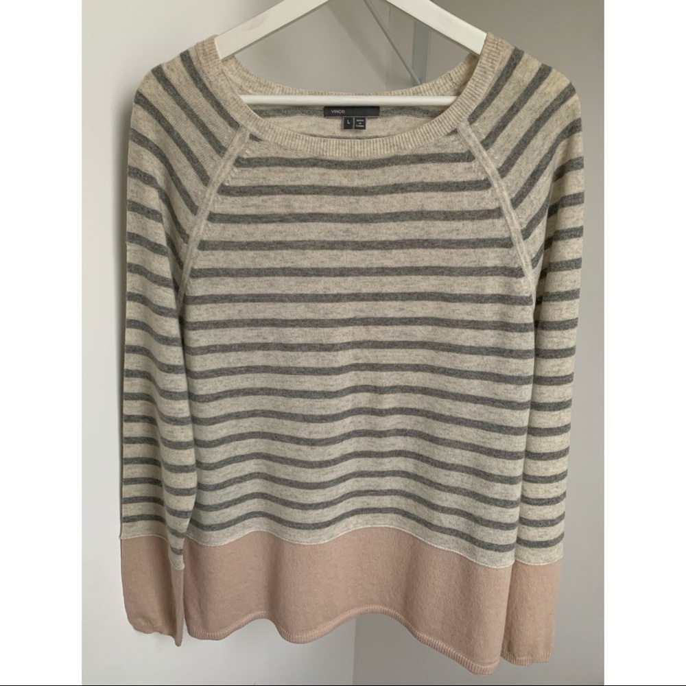 Vince • L • 100% Cashmere Striped Long Sleeve Sweater